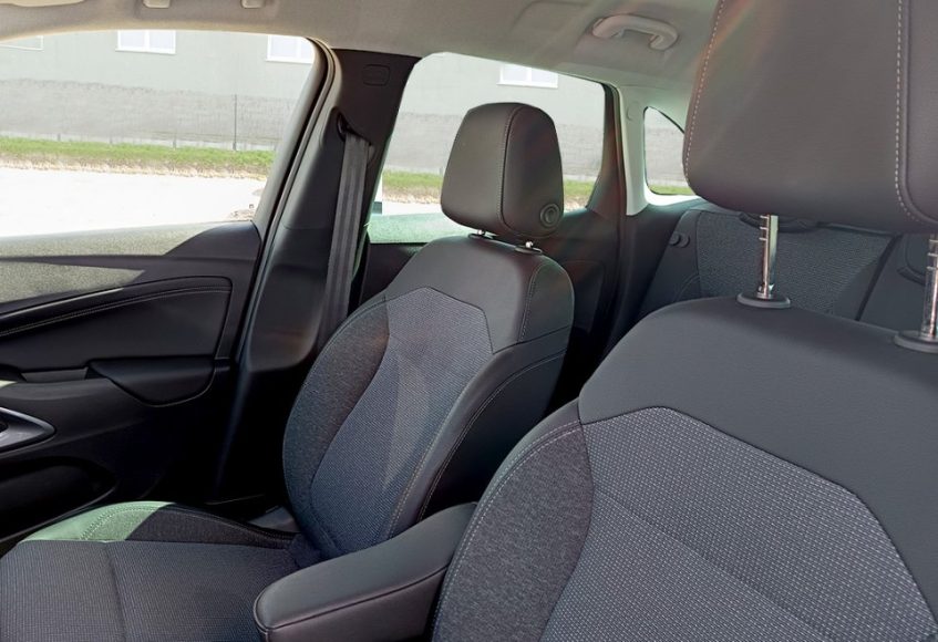 6982 b0554 opel crossland